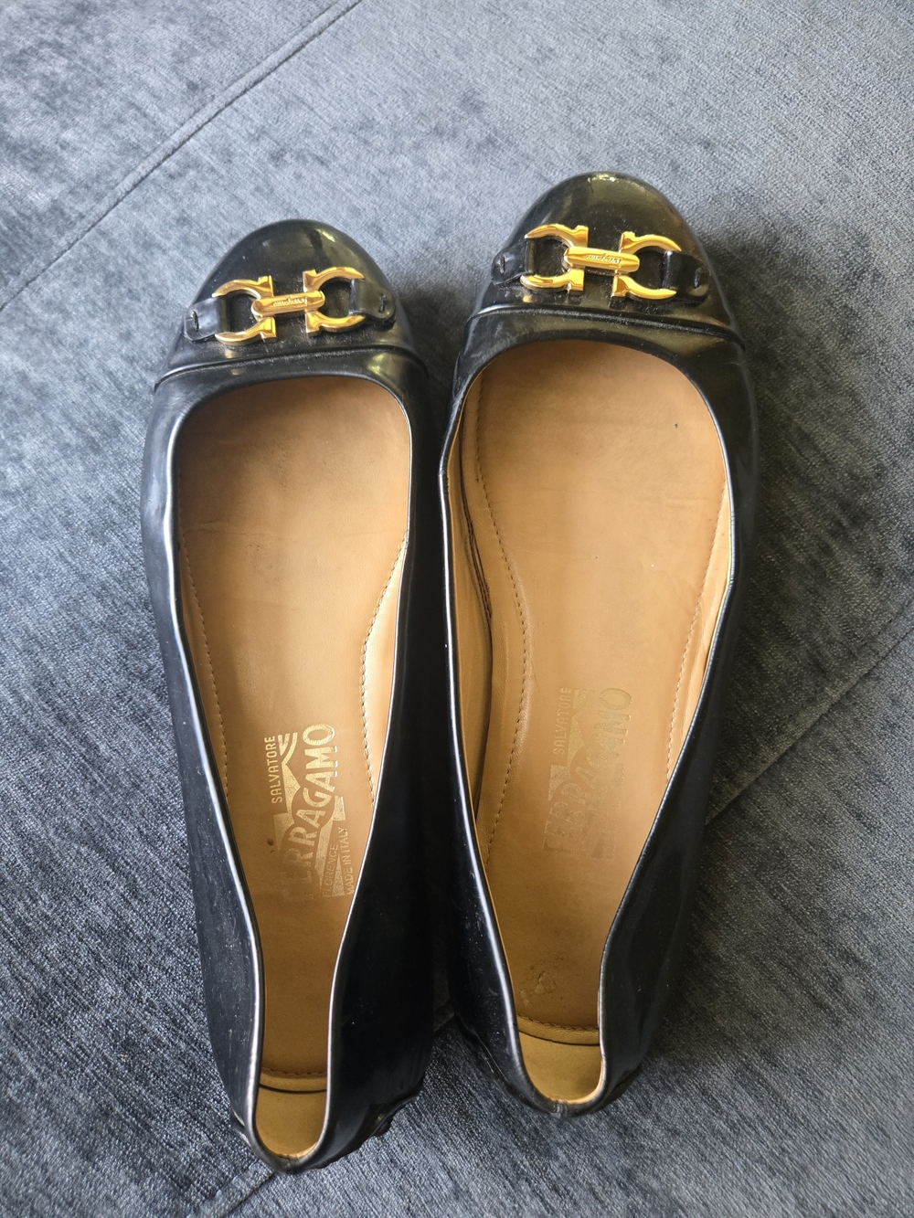 Salvatore Ferragamo Black Vara Bow Ballet Flats